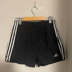 Vintage Adidas Black and White Striped Shorts. Size M (Women’s?).